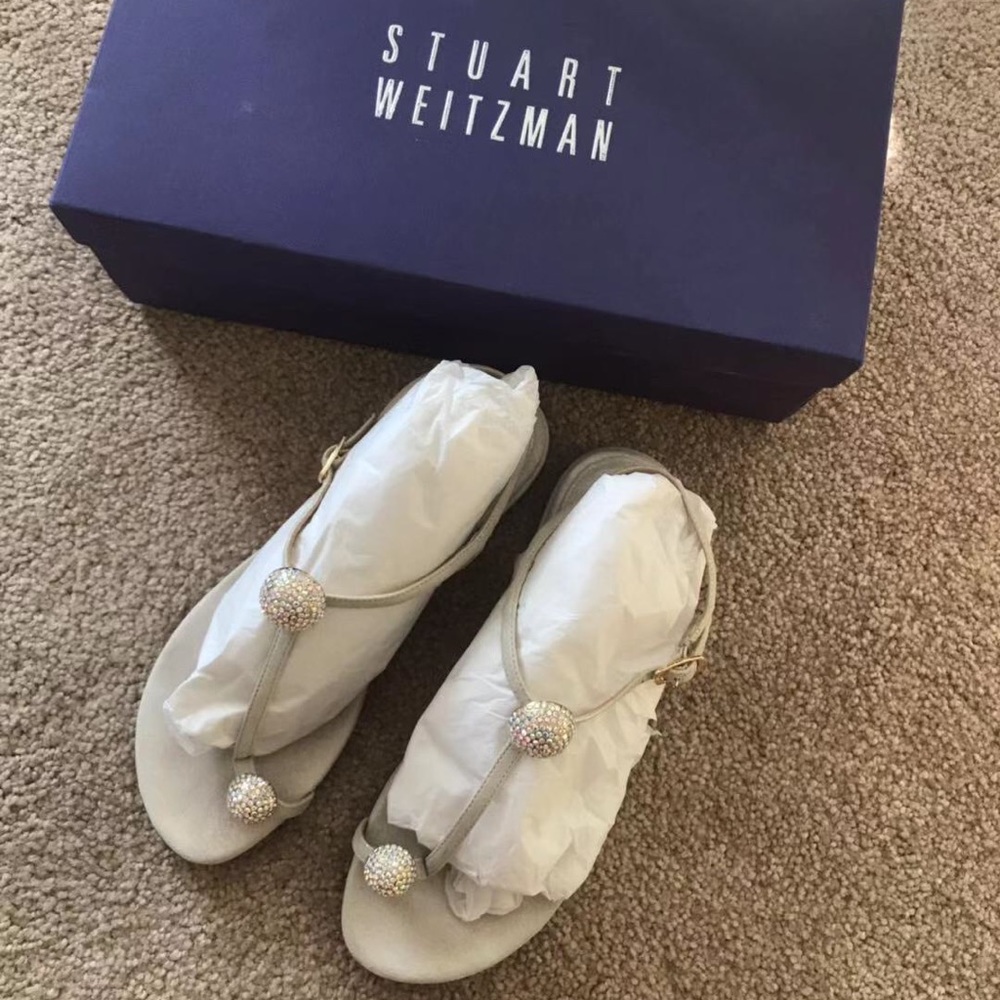 Stuart Weitzman ballsoffire sandals